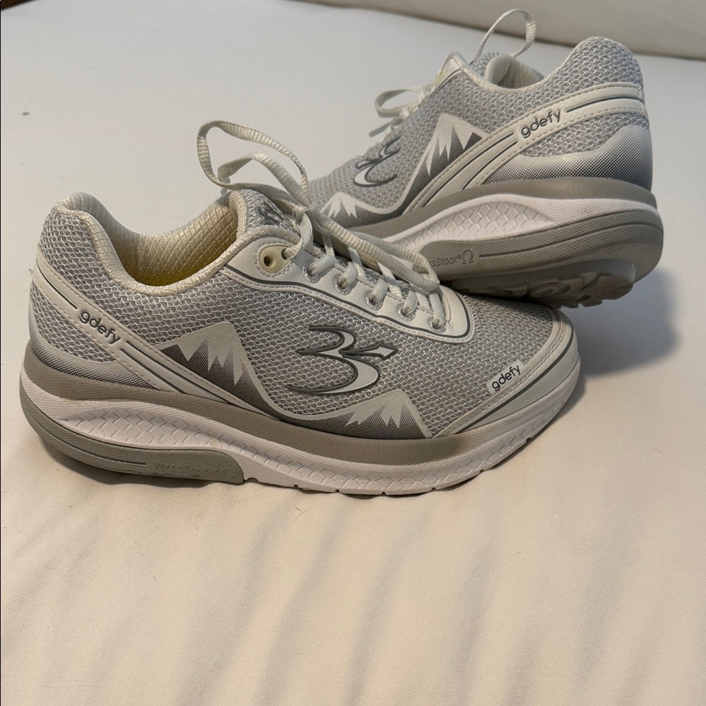 GDefy Women's orthopedic Gray Athletic Shoes